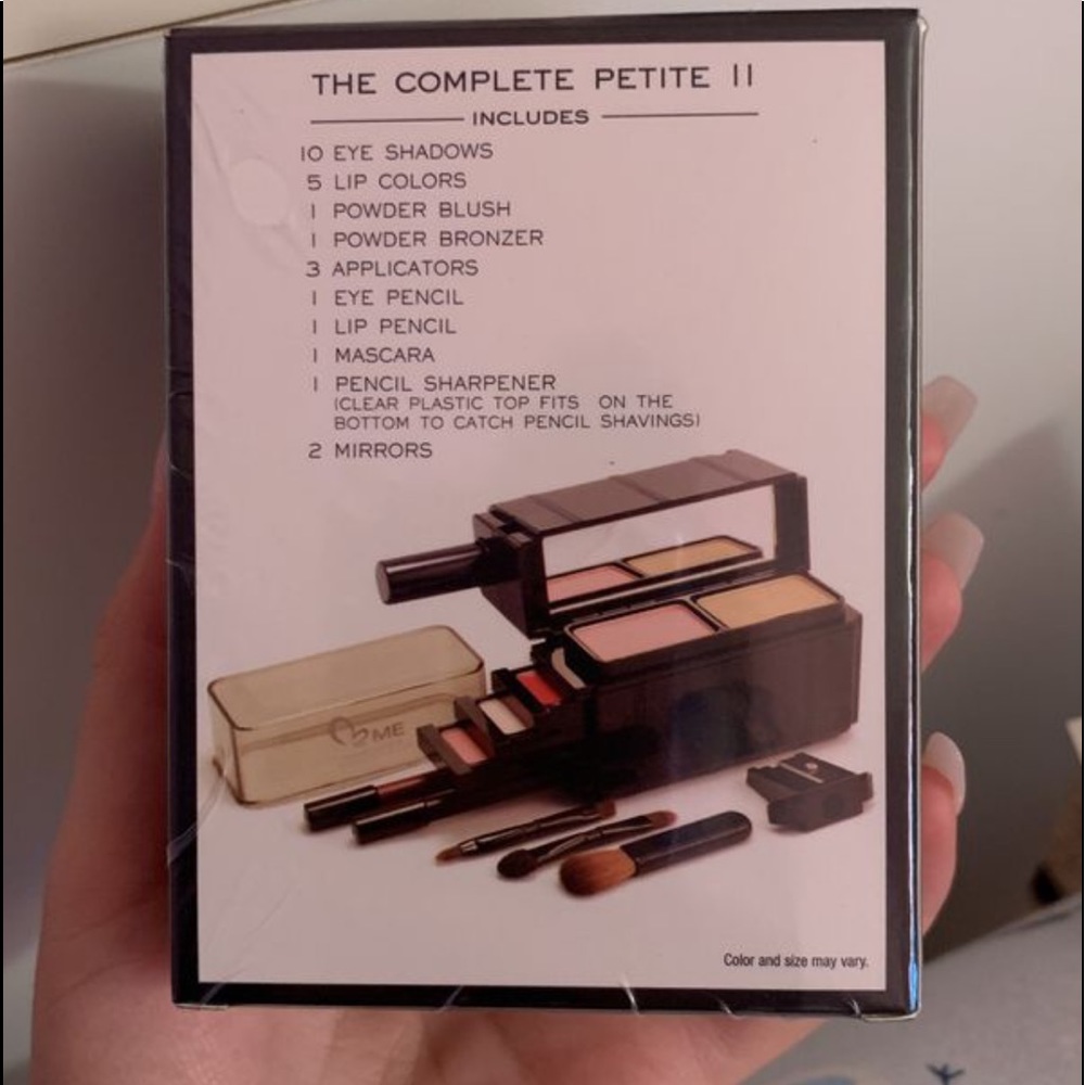 Makeover essential the complete petite 2